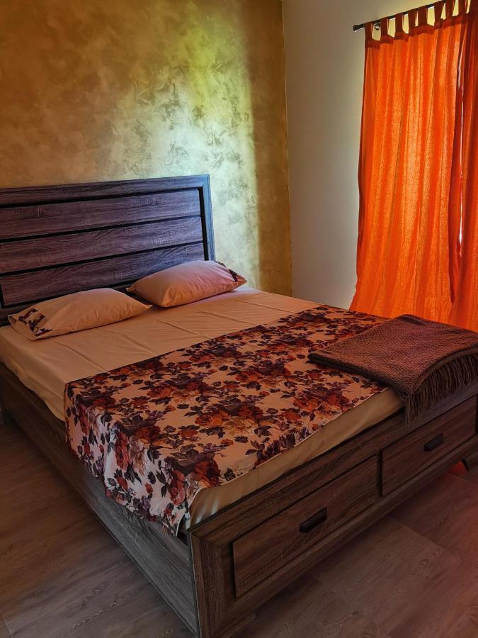 Milan Rooms Constanta Exterior photo
